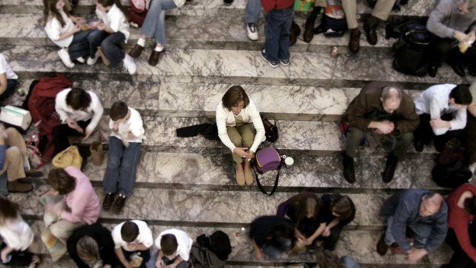 Korona virus: Kako su strah od pandemije bolesti promenio našu psihologiju 2 fotka