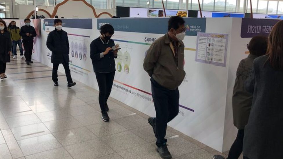 Korona virus u Južnoj Koreji: Kako da održite izbore tokom pandemije i pobedite 3 Glasanje u Seulu