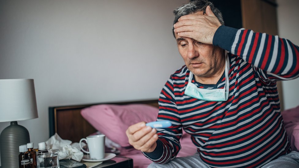 Korona virus: U Srbiji 224 nova slučaja, maske obavezne u Severnoj Makedoniji 1 muškarac s temperaturom