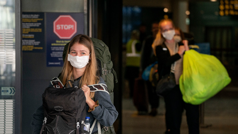 Velika Britanija se priprema da produži mere zabrane kretanja 1