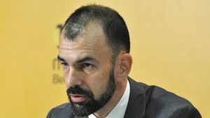  Predsednik Advokatske komore Vojvodine Vladimir Beljanski izjavio je danas da je, sudeći prema raspoloživim snimcima, policija u ponedeljak uveče u Novom Sadu nepotrebno upotrebila silu.