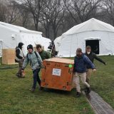 Kreveti za pacijente na teniskim terenima u SAD 4