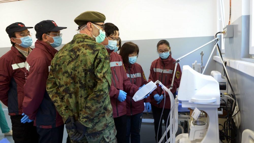 Kineski stručnjaci posetili Vojnomedicinski centar u Beogradu 1