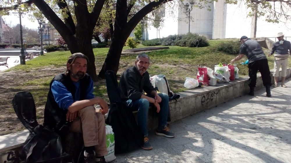 Akcija prikupljanja hrane za beskućnike u Novom Sadu 1