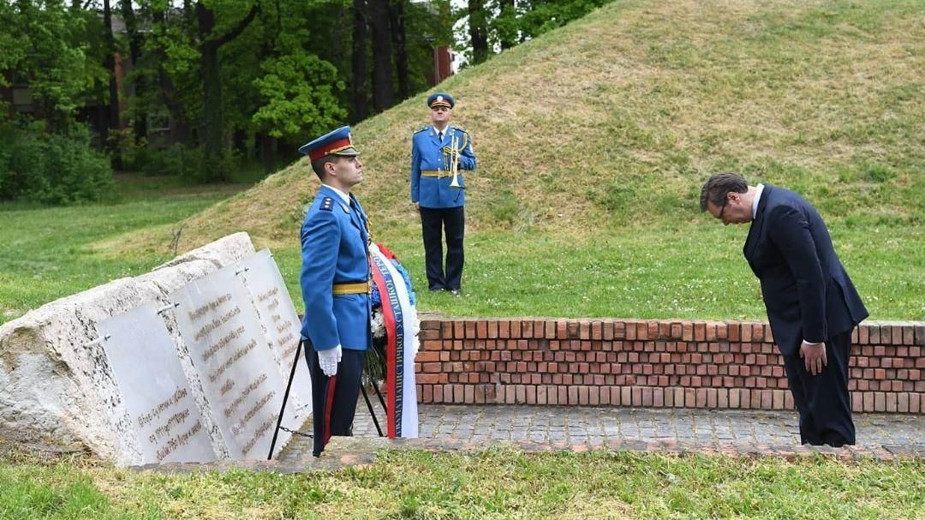 Vučić: Upravljamo svojom sudbinom, ne zaboravljamo genocid, ali promovišemo mir 1