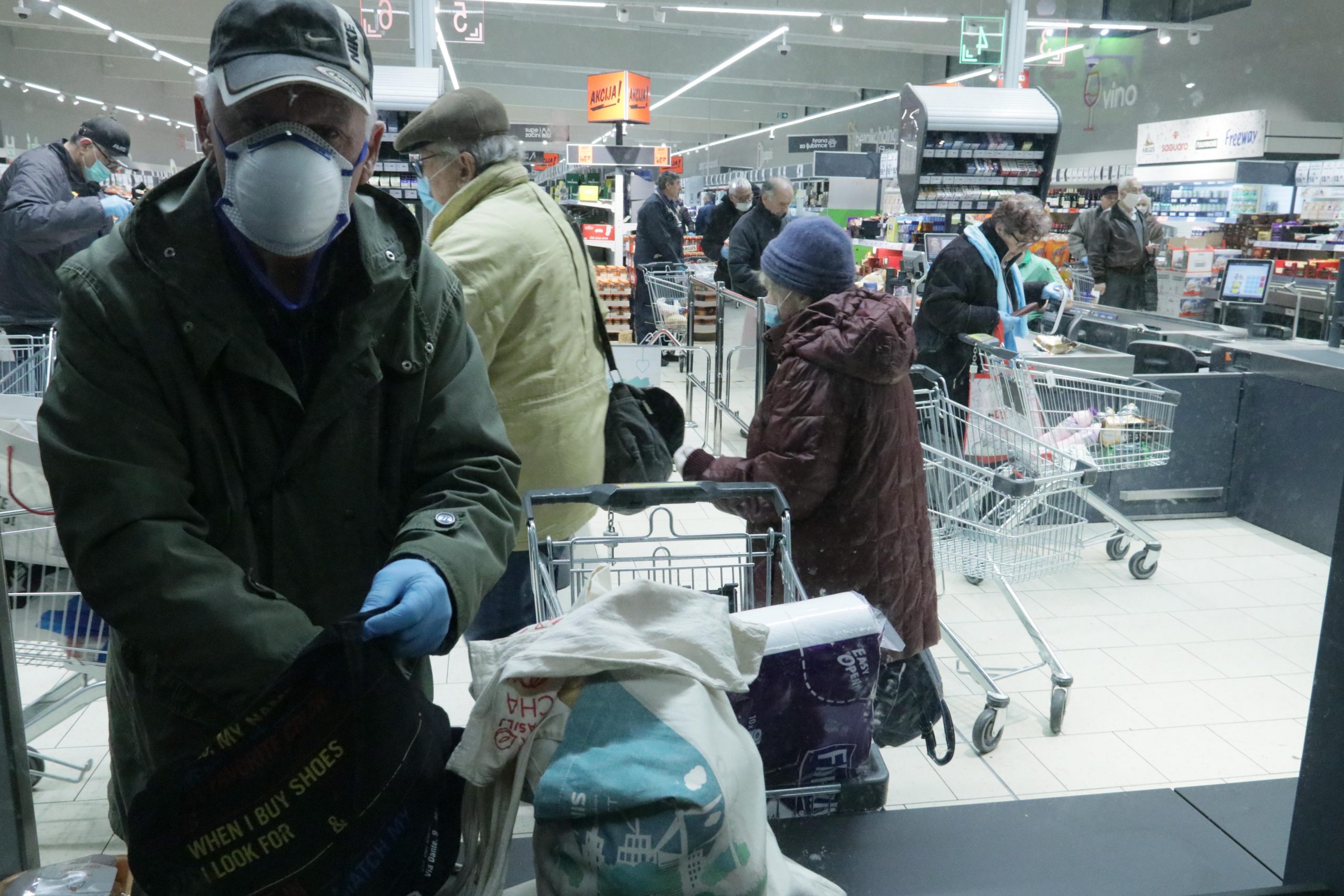 Inicijativa Zrenjaninskog poslovnog kruga za zabranu rada nedeljom u trgovinskoj delatnosti 1