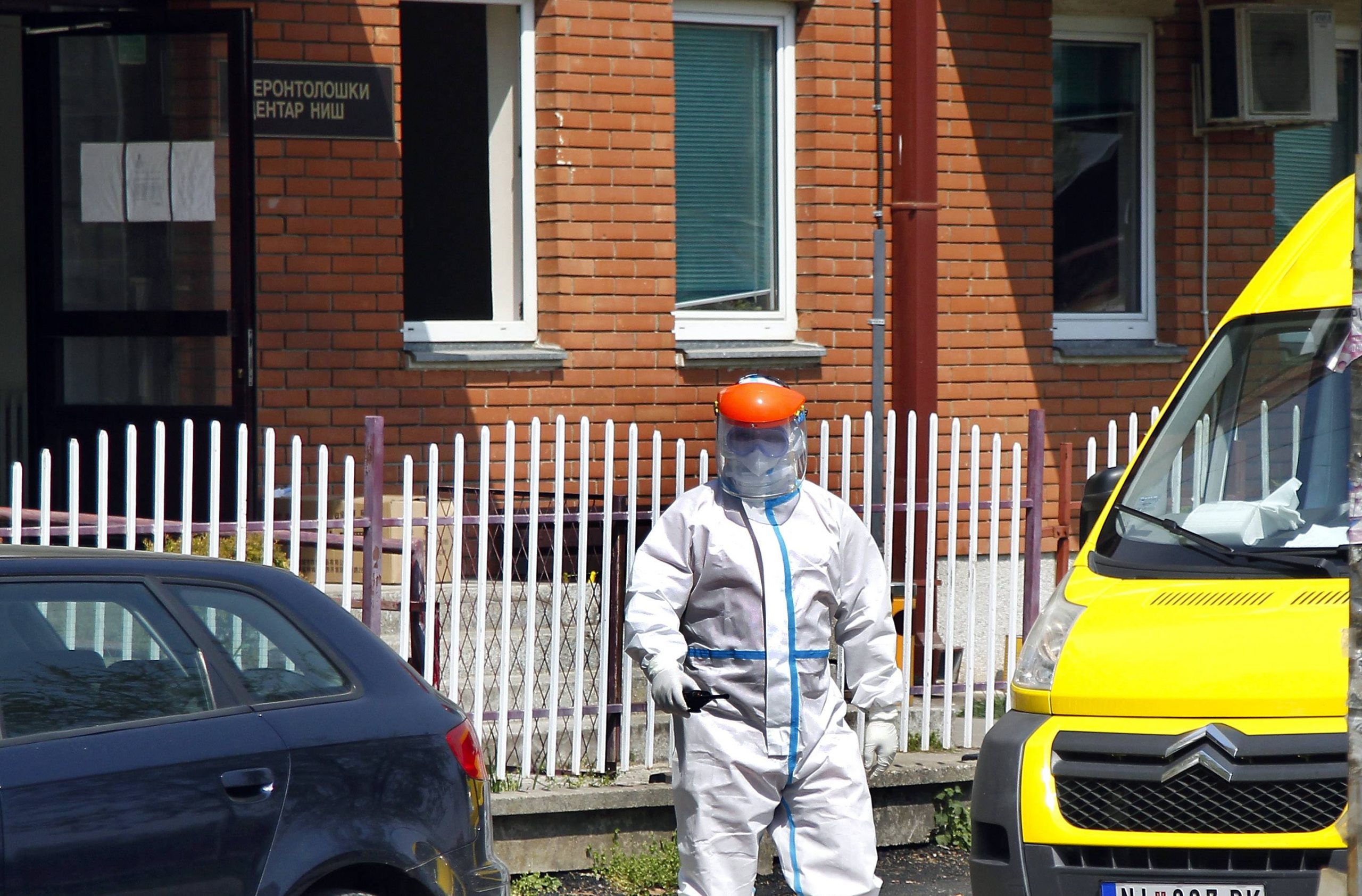 U ustanovama socijalne zaštite korona virusom obolelo ukupno 127 korisnika i 32 zaposlena 1