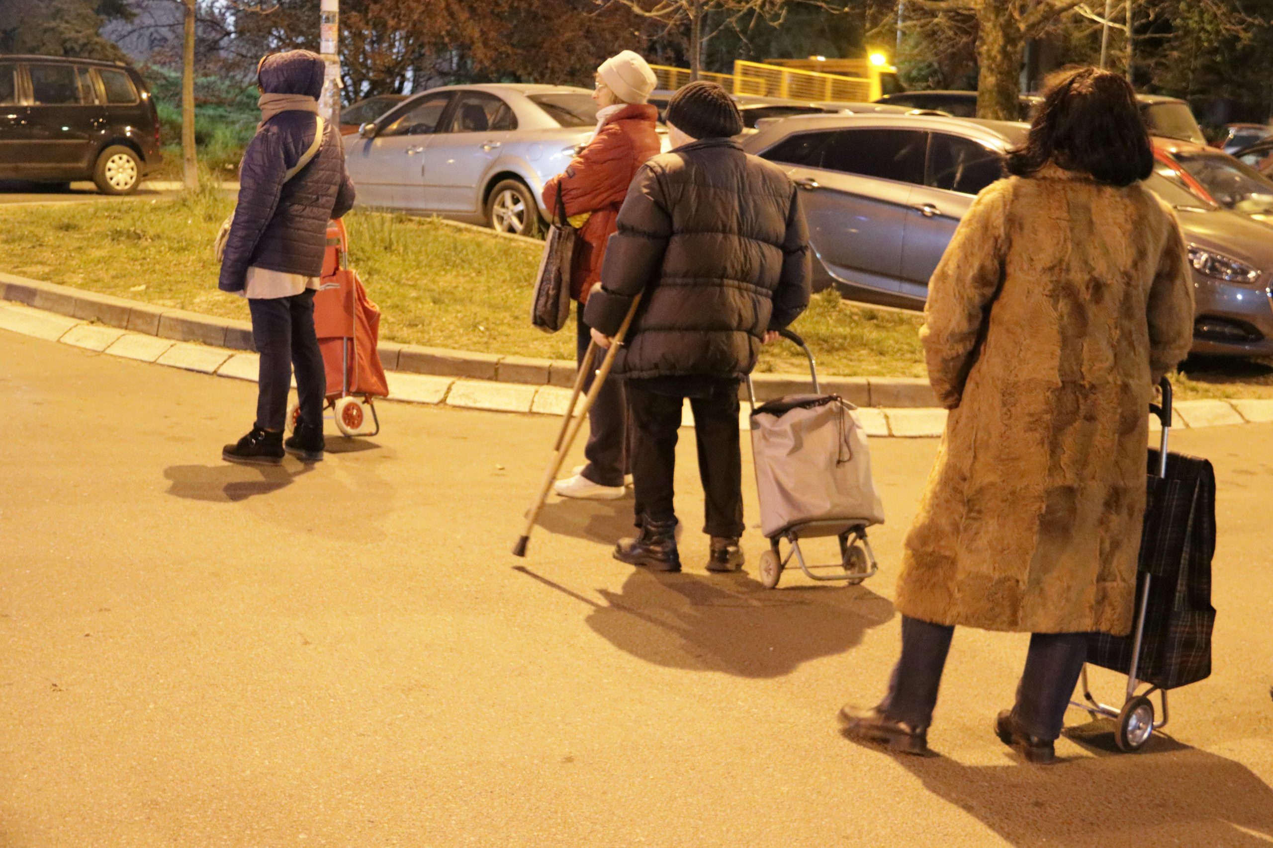 DJB zahteva ukidanje produžene mere zabrane kretanja vikendom 1