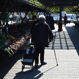 Radno vreme pijaca, pošta, apoteka i tržnih centara na Dan državnosti 1