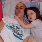 Usred pandemije otpušten iz bolnice na brigu slabovidoj supruzi 13