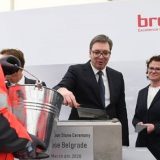 Vučićeva izjava o srpskim firmama - licemerna 13