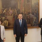 Dodik zatražio od Vučića respiratore 1