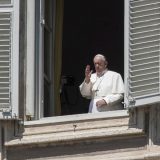 Papa Franja: Sukobi se rešavaju dijalogom 6