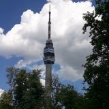 Bespravna gradnja na Avali 10