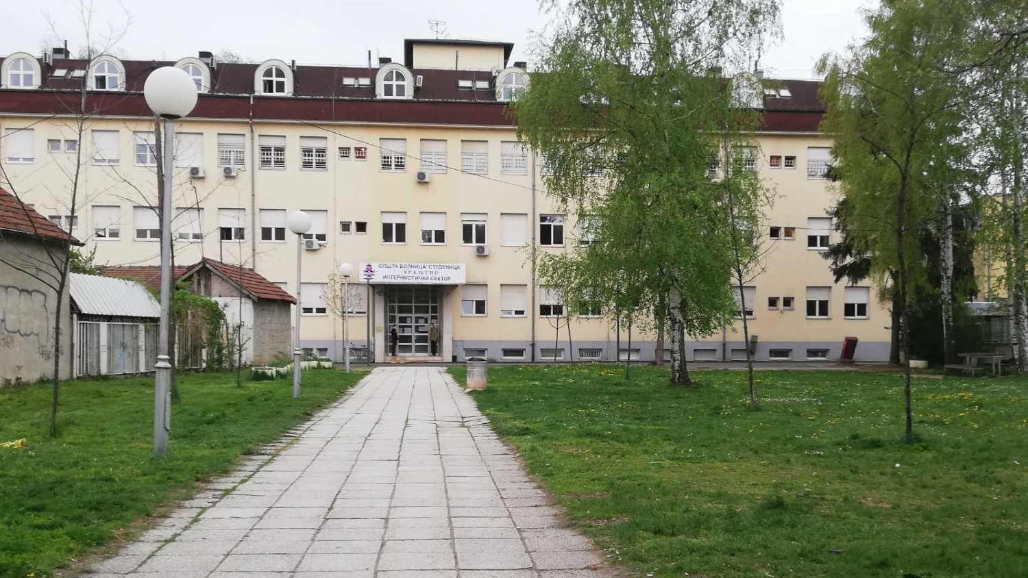 Još četiri novoobolela lica u Kraljevu od korona virusa 1