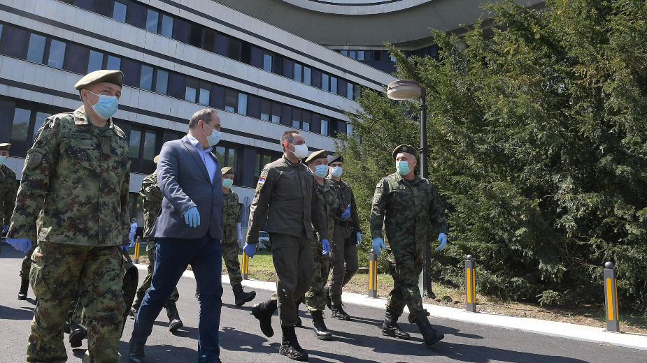 Načelnik VMA: Devetoro lekara i medicinskih tehničara inficirano, troje već ozdravilo 1