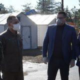 Vulin: Za sve migrante važi 24-časovni karantin sve dok ne prođe kriza 12