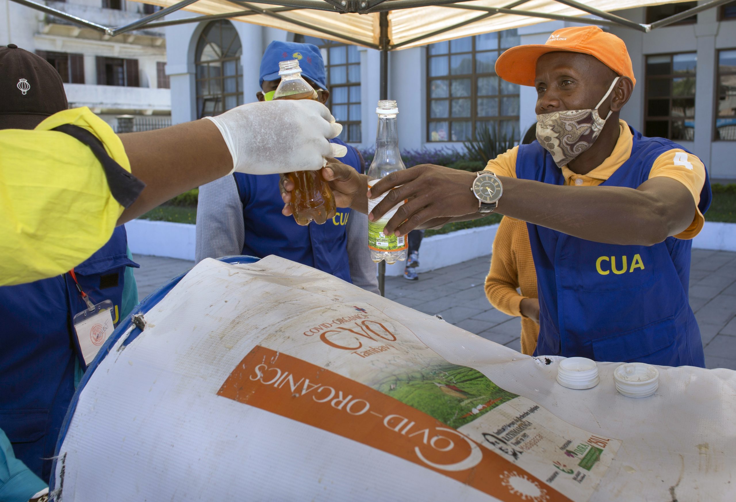 AFP: U svetu 227.482 umrlih tokom pandemije, 3,2 miliona zaraženih 1