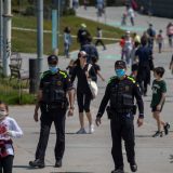 U Španiji deca izašla na ulice prvi put posle šest nedelja 1