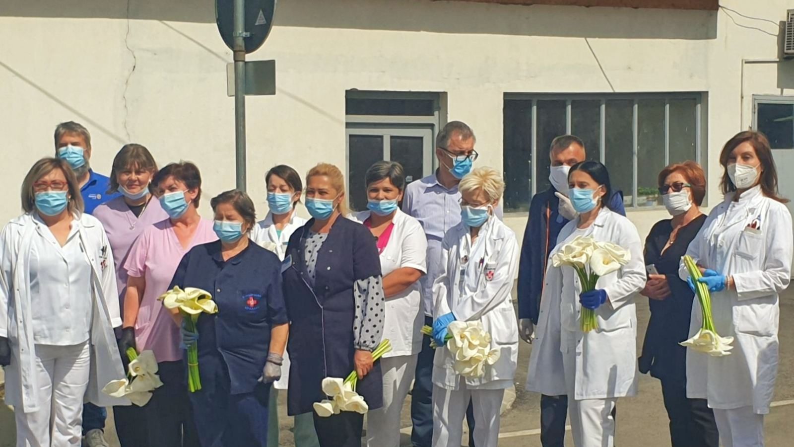 Cveće za zdravstvene radnice 1