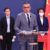 Kina donirala Srbiji dve laboratorije za testiranje korona virusa 3