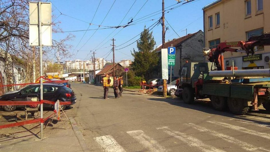 Komšije sa Dorćola: Radovi na trolejbuskoj liniji tokom policijskog časa 1