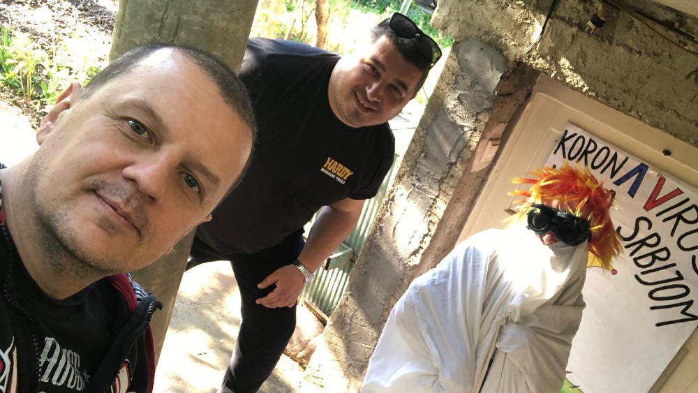 Komšijska parodija na bizaran izum Željka Mitrovića 1 Komšijska parodija na bizaran izum Željka Mitrovića 1