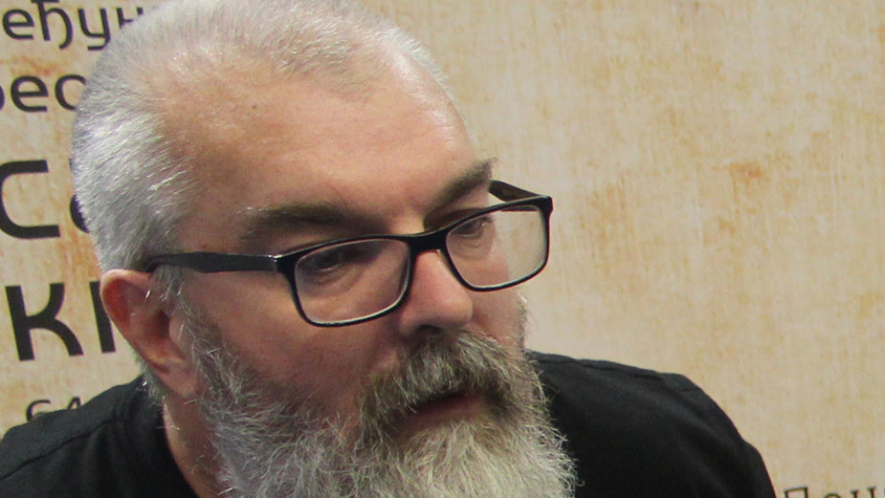 Vule Žurić: Daj mi masku jedan krug 1