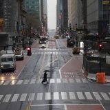 Njujork se bliži odluci da počne postepeno otvaranje, iako broj zaraženih raste 7