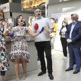 Zatvorene pijace ponovo rade, solisti opere pevali na Palilulskoj pijaci 6