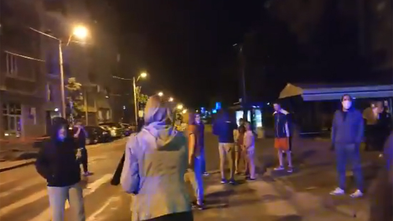 Protest na Dorćolu u vreme policijskog časa zbog gradnje trolejbuske mreže (VIDEO) 1