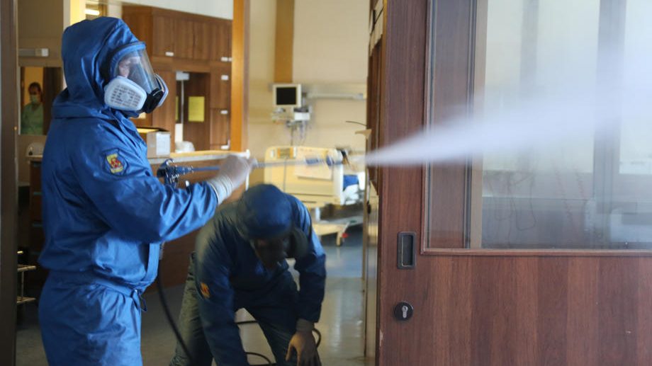 U Srbiji još 296 obolelih i sedam preminulih, ukupno 7.779 zaraženih i 151 umrli 1