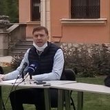 Osmi dan ćutanja nadležnih o korona bolnici u Šapcu 1