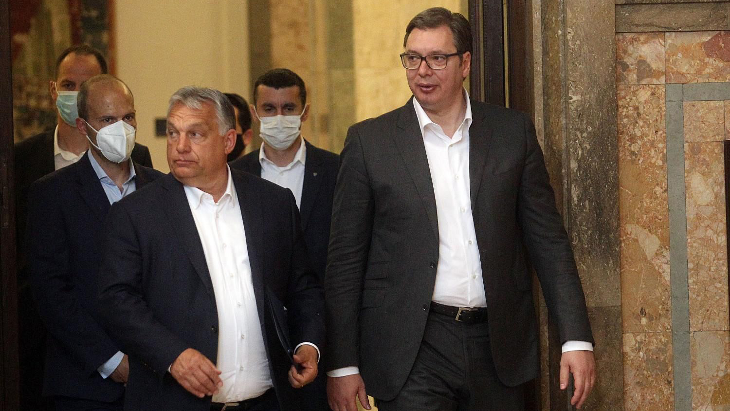 Neće Vučić ništa loše reći o Đukanoviću 1