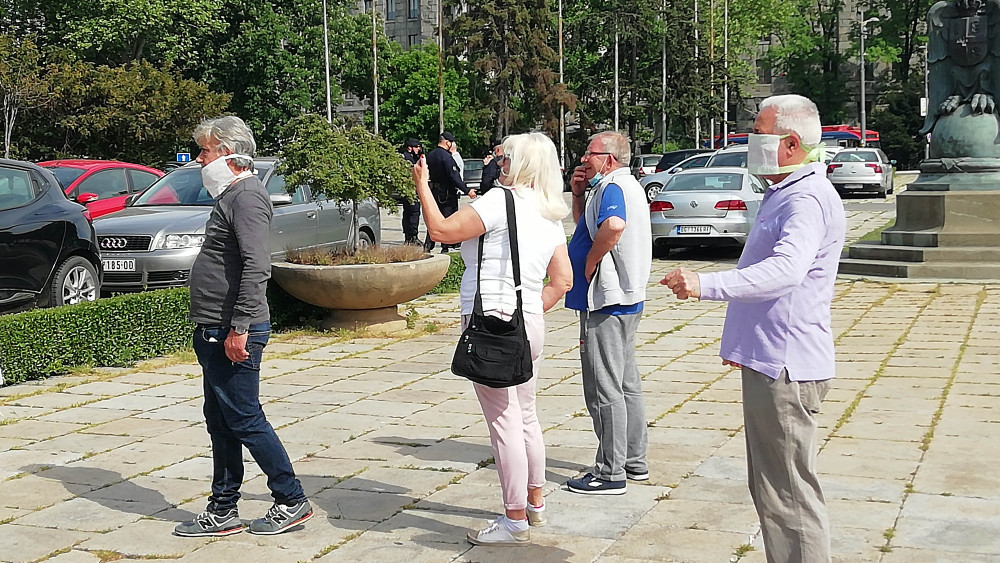 Danas, jeste li vi naša novina? 1