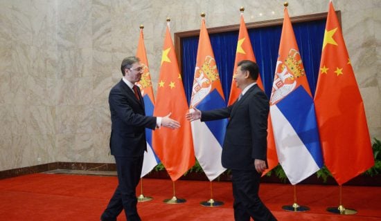 "Kina će ući u Evropu preko Beograda": Ruski Komersant o razlozima posete Si Đinpinga Srbiji 5