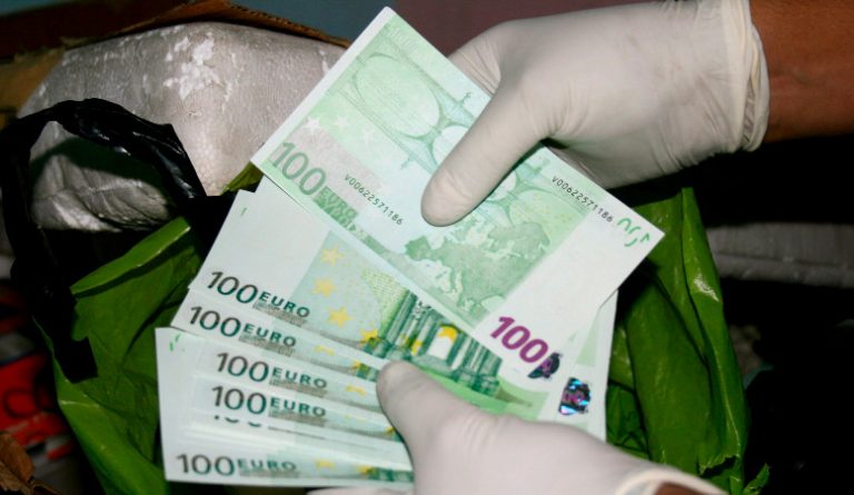 Ko ne uzme 100 evra je tajkun, a ko uzme nije patriota 1