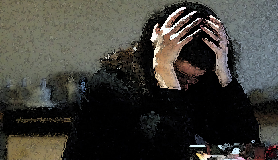 Seksualno zlostavljanje muškaraca: „Moja žena me je silovala deset godina“ 5 An illustration from a photo of a woman holding her head in her hands