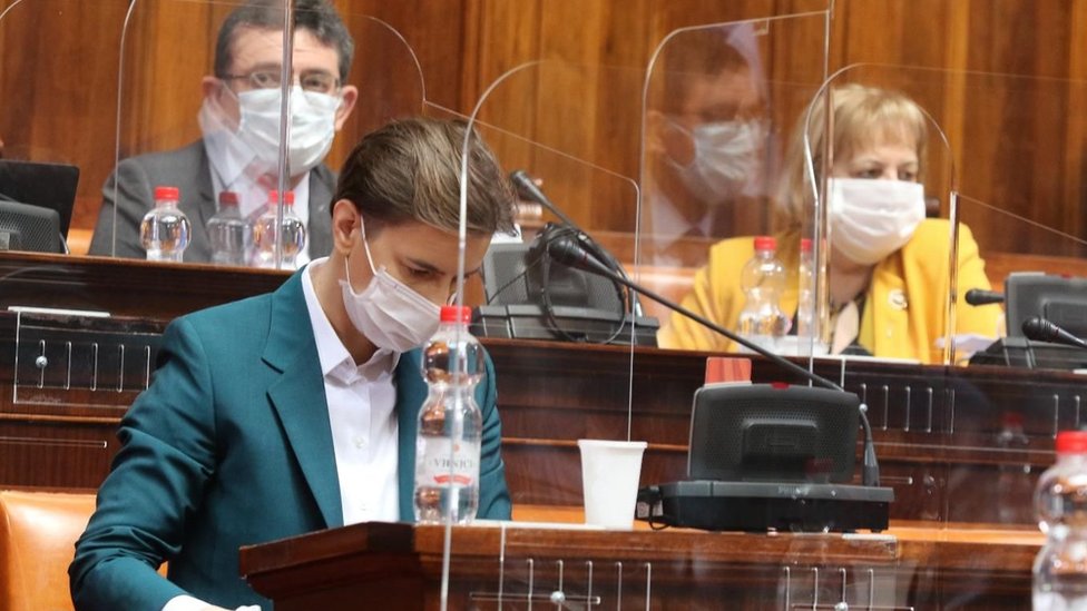 Korona virus: Karantinski uranak u Srbiji, zaražen premijer Rusije, milion oporavljenih u svetu 5 sednica skupštine