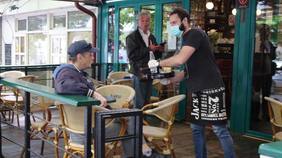 U poslednja 24 sata u Srbiji je zabeleženo jo&scaron; 57 slučajeva zaraze Kovidom-19