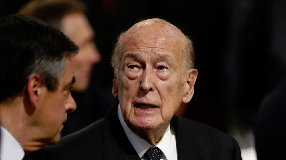 Desten pod istragom zbog seksualnog uznemiravanja 1