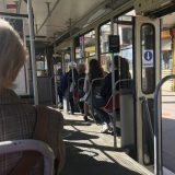 Da nije maski, disali bi jedni drugima za vrat 14