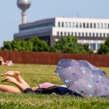 Kako je Nemačka obuzdala virus 10