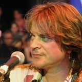 Alen Islamović: Pevač političar 4