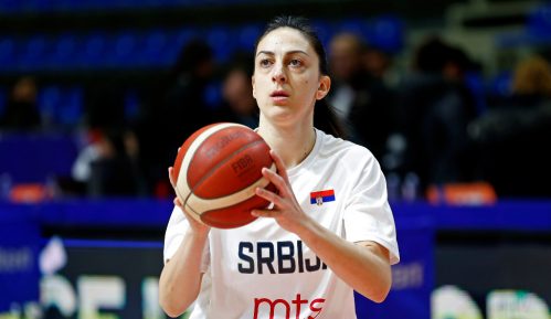 Jelena Bruks: Apel heroine