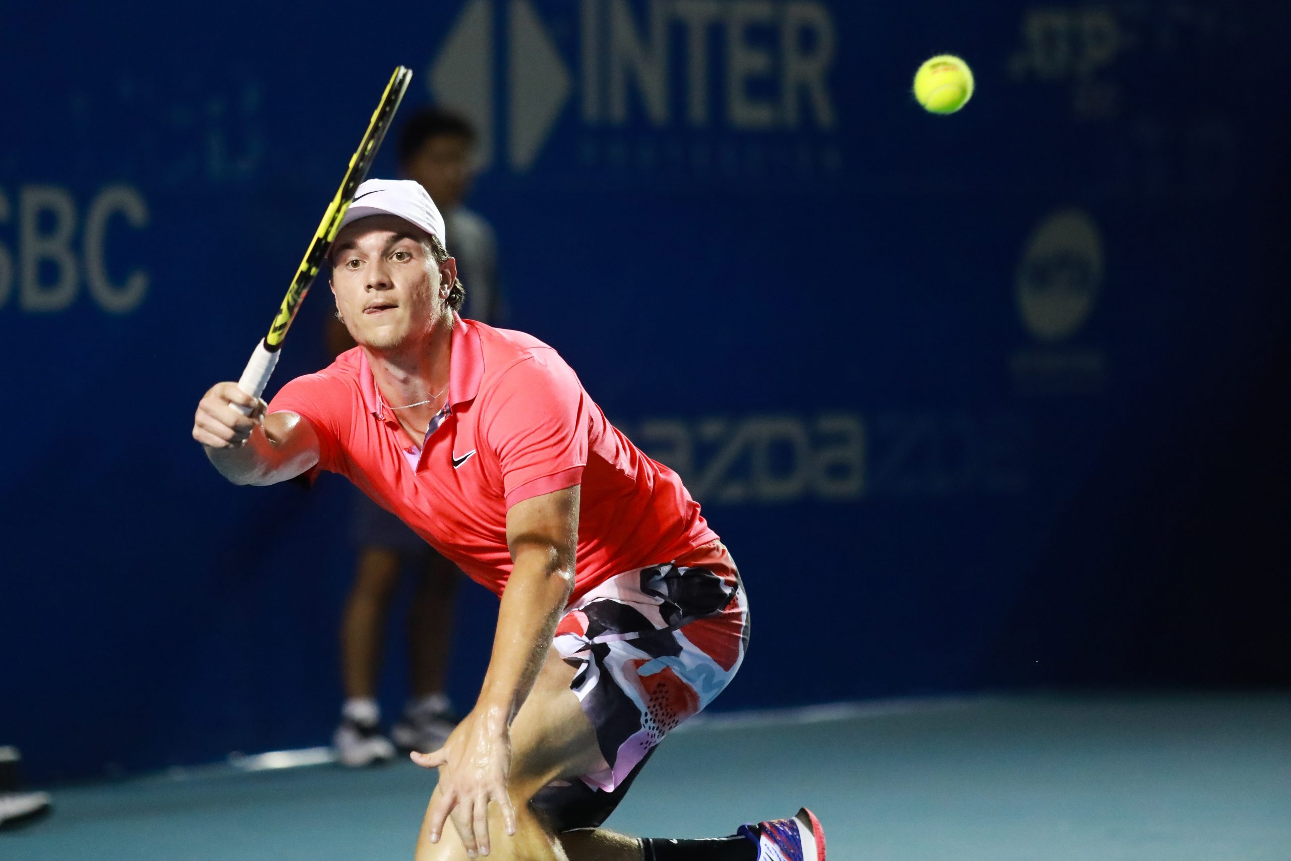 Miomir Kecmanović učestvuje na prvom profi teniskom mini-turniru 1