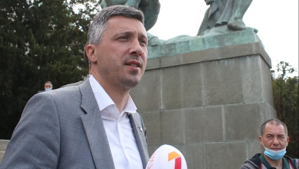 Boško Obradović 20. maja odgovara na pitanja na Fejsbuku 1