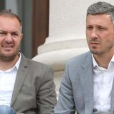 Dveri: Obradović i Kostić štrajkom glađu izborili dve male pobede 12