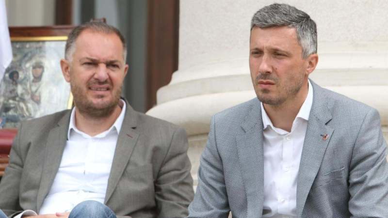 Dveri: Obradović i Kostić štrajkom glađu izborili dve male pobede 1
