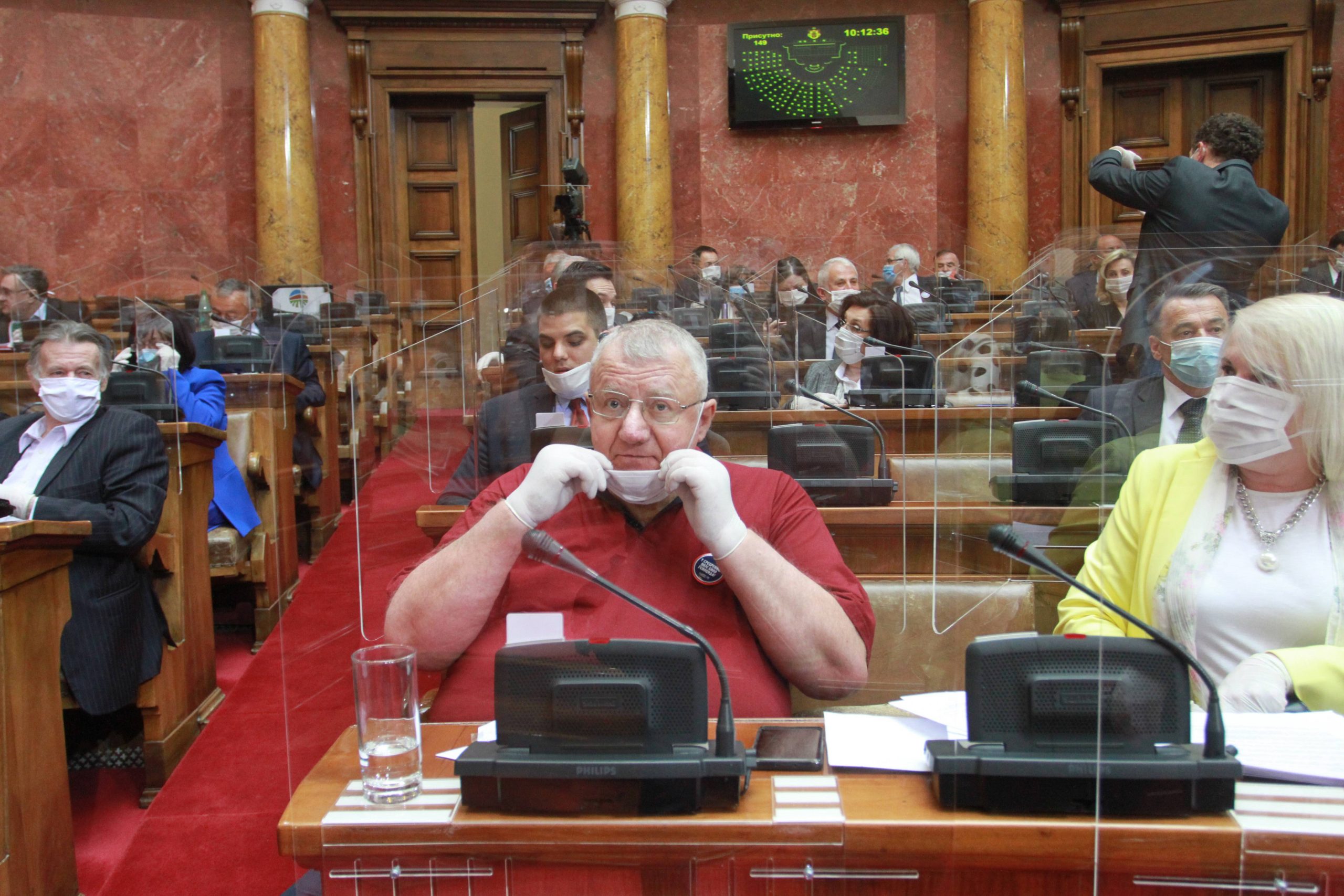 SRS predleže zabranu finansiranja NVO koje rade protiv Srbije 1